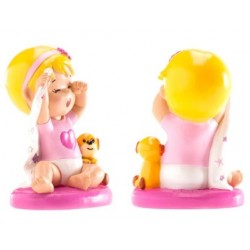 Figurine - yawning girl - pink - 10 cm