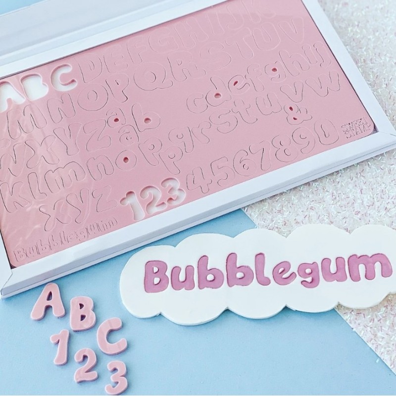 Kompletes Set Grossbuchstaben, Kleinbuchstaben, Anzahl & Symbol Druckersatz - Bubblegum - Sweet Stamp Amycakes