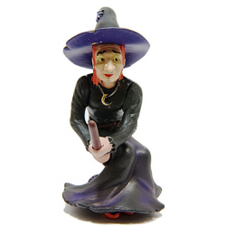 Figurine - witch
