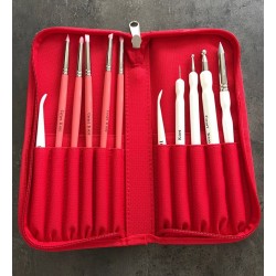 red kit & modeling tools