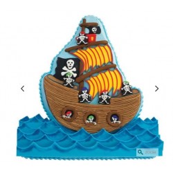 Wilton pirate ship cake pan