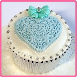 Lace Heart Topper