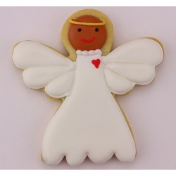 Cookie cutter angel - 3 5/8" x 3 1/2" - Ann Clark