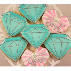 Cookie cutter jewel - diamond - 3 1/2" - Ann Clark