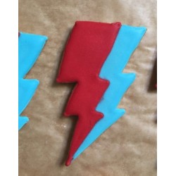 Cookie cutter lightning bolt - 4 1/4" x 1 5/8" - Ann Clark