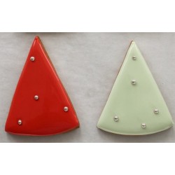 Cookie cutter triangle - 3 1/2" - Ann Clark