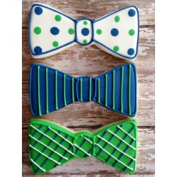 Ausstecher bow tie / Schmetterlingsknoten - 10.16 cm - Ann Clark