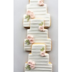 Cookie cutter wedding cake - 3 3/4" x 3 1/4" - Ann Clark