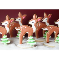 Cookie cutter cute deer - 4 1/4" x 3" - Ann Clark
