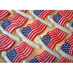 Cookie cutter flag  -  4 3/8" - Ann Clark